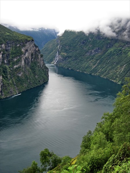 Geirangefjord со смотровой площадки Ornesvingen, ~ 500 м